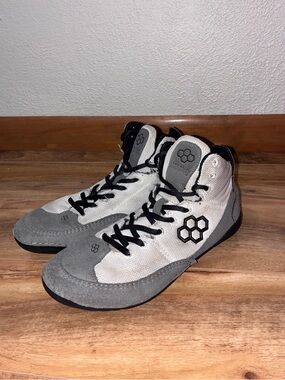 Rudis Courage Unisex Wrestling Shoes - size men 5.5/women7